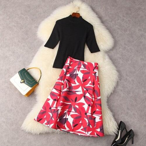 European and American womens wear for summer 2021 Knitted T-shirt with five-quarter sleeves Printed skirt Fashion suits