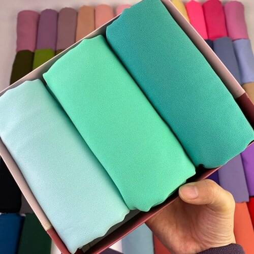 Luxury Customize Hijab Gift For Women Plain Bubble Chiffon Scarf Wrap Musulman Soft Plain Headscarf Foulard Femme Hijab Stoles