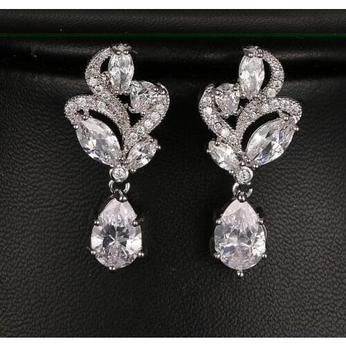 Emmaya Elegant Marquise Stone Cluster Flower Earring Pear Shape Cubic Zirconia Dangle Earrings for Women Party Jewelry