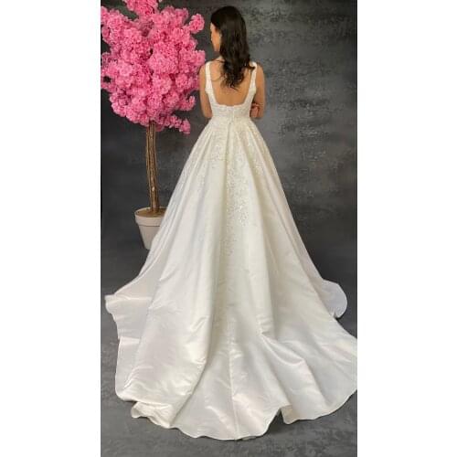 Womens White Square Neck Satin Wedding Dress Pleated Square Neck Satin Wedding Dress Lace Square Collar Bride Dresses Bridal