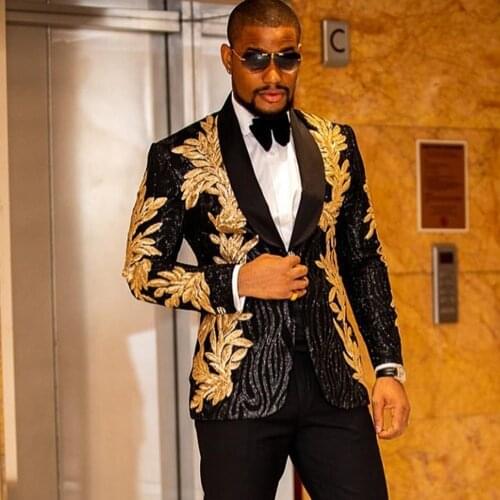 Black Men Suits With Embroidery Beaded Peacked Lapel Designer Blazers Wedding Tuxedos Gold Mens Jacket ONLY1