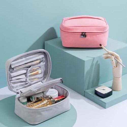New European Style Storage Bag Simple Large Capacity Cosmetic Bag Makeup Waterproof Travel Luggage Packing Storage Accessories