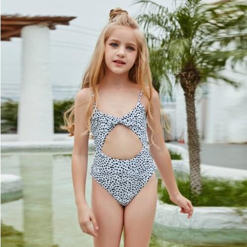 2021 New Fashion Girls Polka Dot Swimsuit Sexy Belly Cute Small Fresh High Elastic One-piece Swimsuit Swimsuit Bikini Set