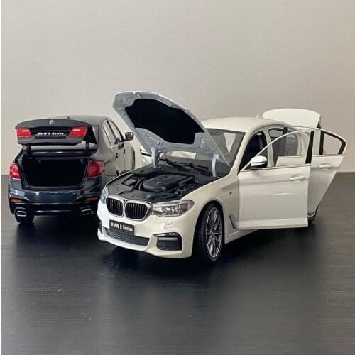 New 1:24 BMW 5 Series Alloy Car Model Collection Toy Childrens Gift Crafts Decoration Collection Toy Tools gift