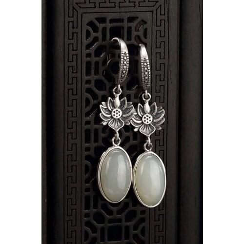 2018 Fashion Silver S925 Pure Silver Lotus Lotus Natural Wild Field Jade White Jade Retro Female Jog Earring Ear Jewelry