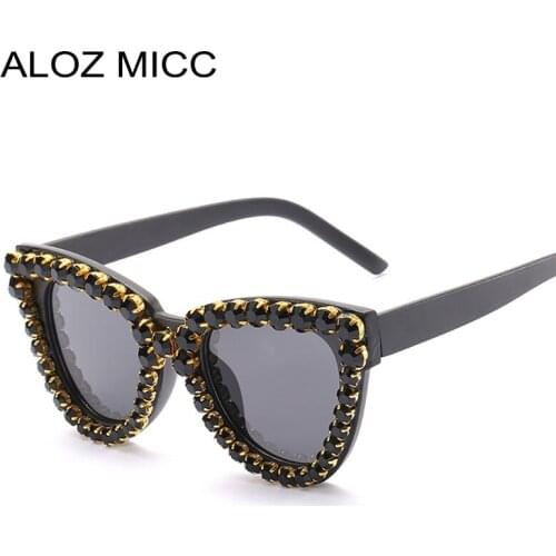 Fashion Ladies Diamond Cat eye Sunglasses Women Rhinestones EyeGlasses Vintage Black Gold Silver Sun Glasses UV400 oculos C23