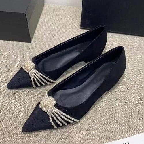 Pearl Butterfly Decor Pumps Women Silk Mary Janes Slip on Casual Shoes for Women 2021NEW Spring Luxury Brand Designer Woman Shoe