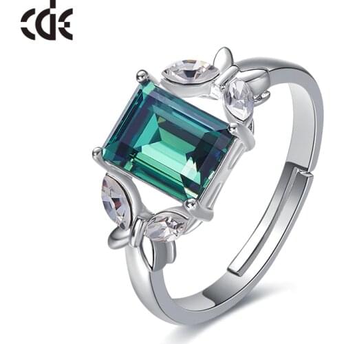 CDE Women Rings Embellished with crystals from Swarovski Adjustable Butterfly Ring Insect Crystal Jewellery Ringen Wedding Bands