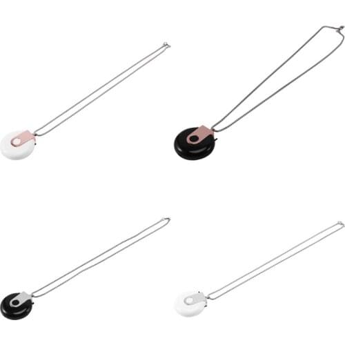 Mini Portable Air Purifier Necklace, Wearable Negative Ion Generator Personal Air Purifier Necklace