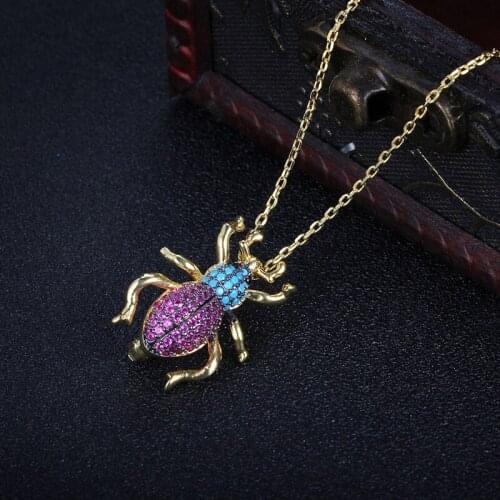 Classic Simple Design Insect Pendant Necklace Clear CZ Necklace for Women Fashion Jewelry Wholesale
