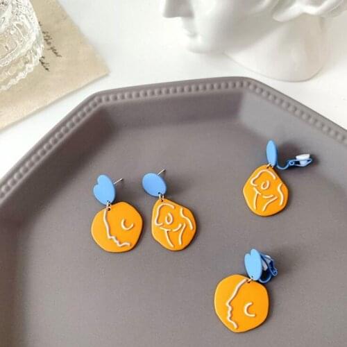 Timlee E025 New Retro Personality Geometry Round Abstract Face Asymmetry Alloy Dangle Earrings Fashion Accessories Wholesale