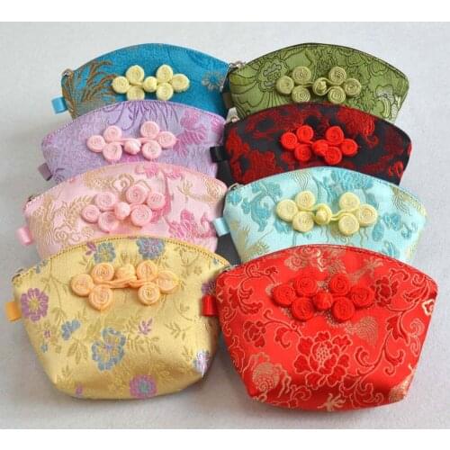 50pcs Exquisite Craft Chines Knot Small Shell Zip Gift Bag Christmas Wedding Candy Box Silk Brocade Cute Coin Purse Party Favors