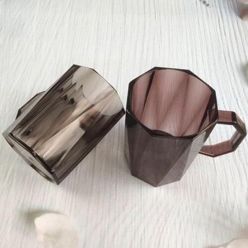 Multifunctional Plastic Cup Daily Use Polygonal Acrylic Cup with Handle Industrial Design Gray/Coffee/Dark Green 400ml WWO66