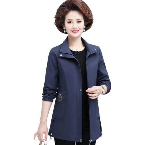 Mother Wear Spring Autumn Jacket Women Fashion Casual Tops Loose Windbreaker Female Middle Elderly Womens Plus Size Outwear