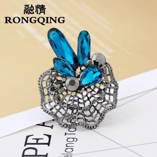 RONGQING 12pcs/lot Fashion crystal flowers parrot brooch For Women jewelry wholesale for mom wife girl friend wholesale