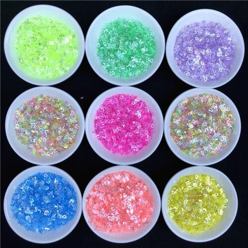 500g/Pack 4mm Hollow Heart Shape Transparent Color Nail Sequins for Nail Art Art Decorations Confetti Nail Star Sequins