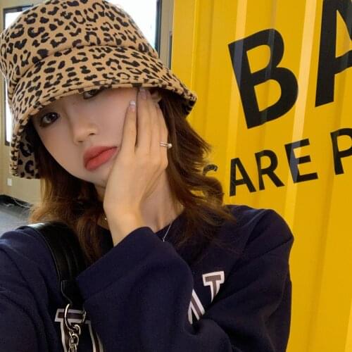Fashion winter womens leopard print bucket caps girl cowhide print Panama fisherman hat designer hat