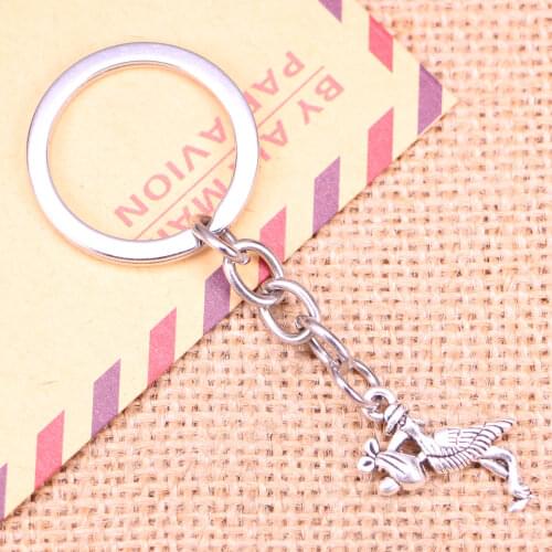 20pcs New Fashion Keychain 23x18mm stork baby bird Pendants DIY Men Jewelry Car Key Chain Ring Holder Souvenir For Gift