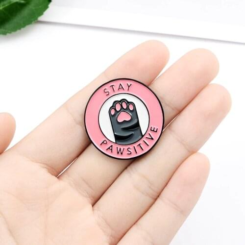 2020 Cute Pink Color Round Enamel Pins Stay Pawsitive ! Dog Footprints Cartoon Brooch Shirt Animal Badge Jewelry Lapel Pin