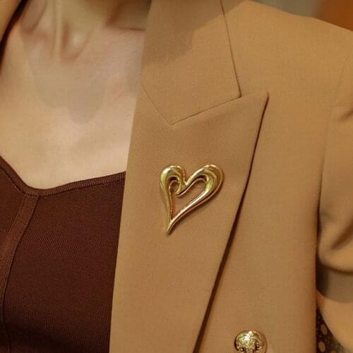 Flashbuy New Unique Gold Color Big Heart Brooch Women Fashion Suit Sweater Coat Bird Pins Party Accessories Gift 2020