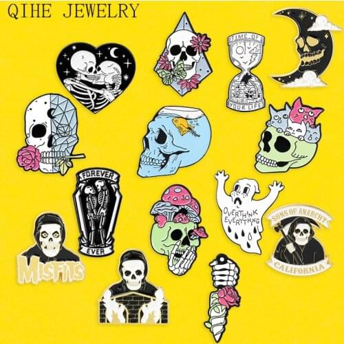 Dark Moon Star Skeleton Vampire Enamel Pins Custom Ghost Skeleton Hourglass Coffin Badge Brooch Lapel Pins Gothic Jewelry Gifts