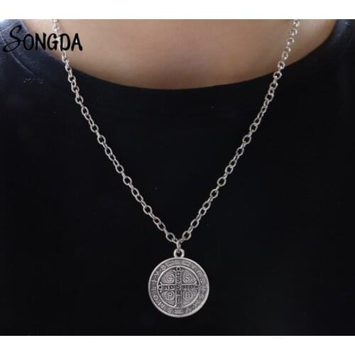 Double Sided Round Cross Jesus Pendant Necklace Steampunk Religious Necklace Chain Unisex Streetwear Hip Hop Gothic Jewelry Gift