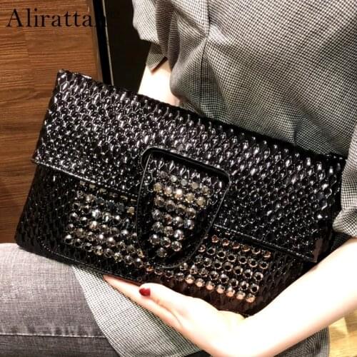 Fashion PU Leather Rhinestone Clutch Bags For Women 2021 New Luxury Brand Ladies Temperament Shoulder Bag Large Capacity Clutch
