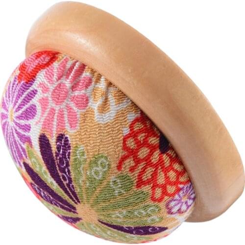 1pcs Wood Base Needle Cross Stitch Sewing Pin Cushion Pillow Holder Sewing Craft Stitch Needlework