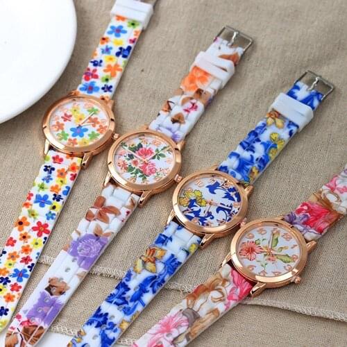Floral Ladies Watch Print Silicone Strap Quartz Watch 2020 New Fashion Ladies Flower Pattern Fashion Ladies Watch