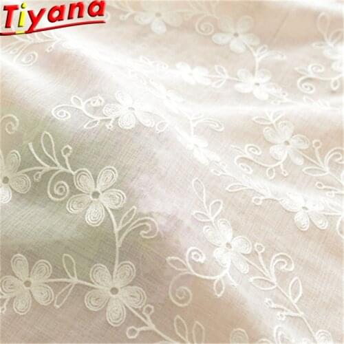White Flower Embroidered Tulle for Living Room White Sheer Voile Plum Shape Embroidery Window Drapes Tulle Yarn X-pj0015-17#40
