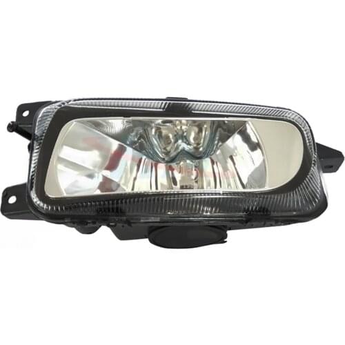 Suitable for Mercedes-Benz ACTROS MP2 / MP3 truck fog lamp headlight accessories 9438200056 9438200156
