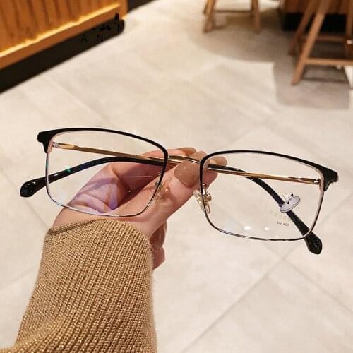 2020 Men Metal Glasses Frame Woman Goggles Fashion Male Square Ultralight Eye Myopia Prescription Eyeglasses