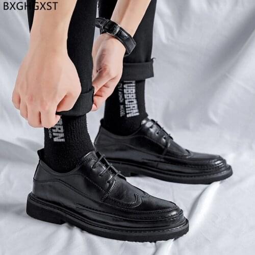Italian Oxford Men Wedding Shoes 2021 Dress Black Leather Shoes Men Designer Brogue Shoes for Man Chaussure Homme Zapatos Hombre