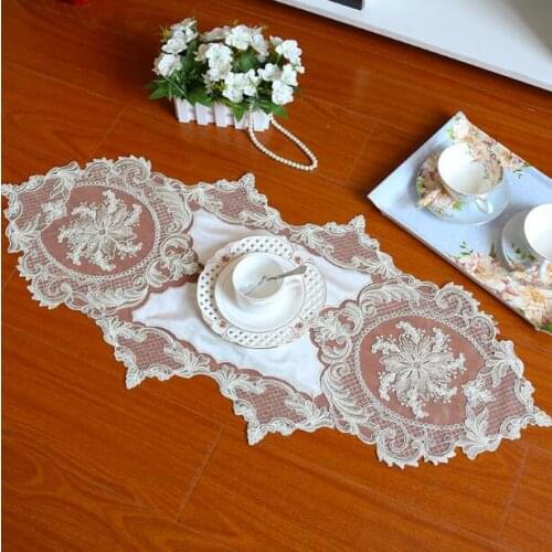 European Luxury Lace White Beige Embroidery Bed Table Runner Cloth Tea Oval Tablecloth Placemat Christmas Party Wedding Decor
