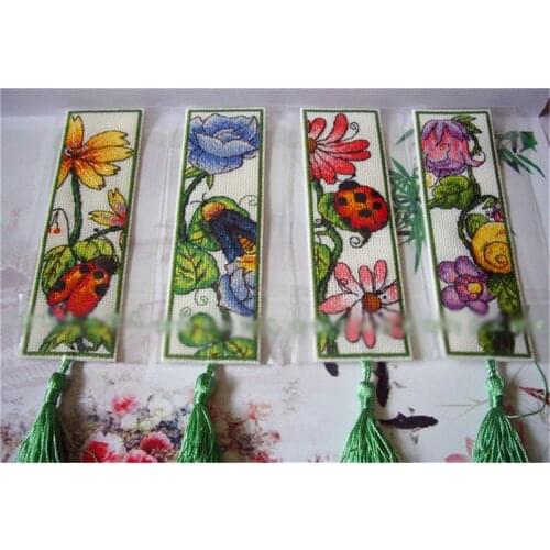 022 DIY Craft Stich Cross Stitch Bookmark Christmas Plastic Fabric Needlework Embroidery Crafts Counted Cross-Stitching Kit