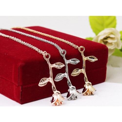 Rose Flower Pendant Necklaces For Women Cute Girls Gold Color Chain Choker Female Jewelry Wedding Party New Year Gift