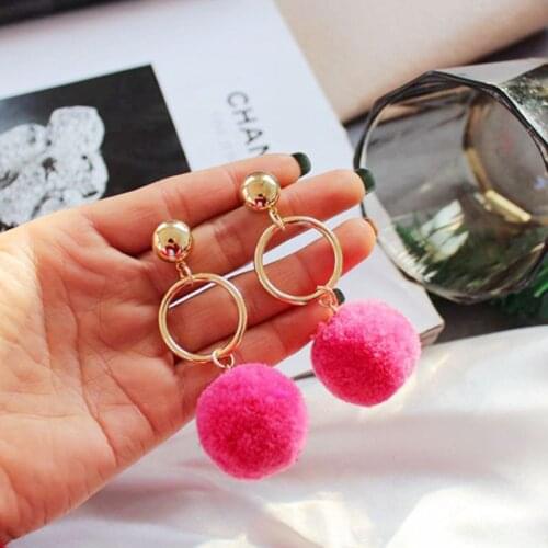 2018 Chic pink pom pom chic pink black pom pom stud earring trendy pop gift ball top hot hiphop festive sweet prom jewelry