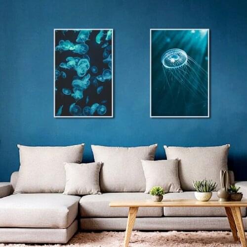 Natural Marine Organism Canvas Painting Wall Art Animal Jellyfish Picture Posters and Print Craft for Living Room Decoration