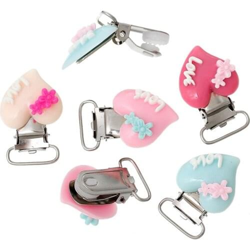 5PCS Plastic Infant LOVE Heart Baby Pacifier Holder Soother Chain Adapter Clips with Metal Holders Kids Feeding for 20mm ribbon
