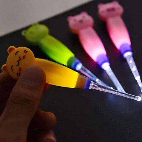 Adult Children Cartoon Animal Detachable Cleaning Earpick With LED Light Emitting Kids Ear Spoon Ear Buckle Ear Tool