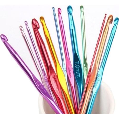 AIJJU Set of Crocheted 12 Pcs Set of Knitted Needles With Metal Handle Different Sizes 2-8 mm DIY Set of Knitting Needles