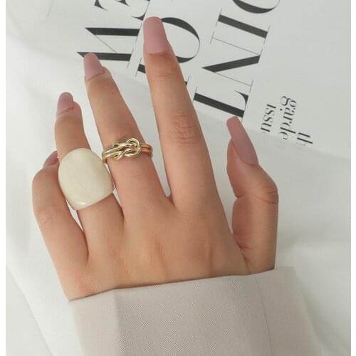 2021 New Retro Minimalist Transparent Acrylic Chic Resin Geometric Gold Metal Rings Set for Women Girls Party Jewelry