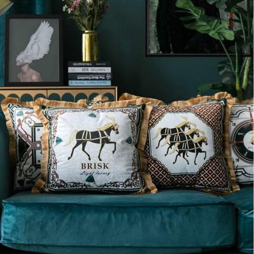 DUNXDECO Cushion Cover Decorative Pillow Case Artistic Modern Luxury Horse Chain Print Soft Velvet Sofa Chair Bedding Coussin