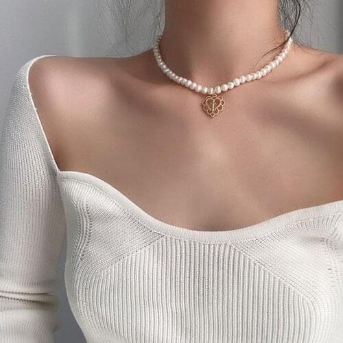 Korean Heart Pearl Necklace for Women Vintage Statement Pearl Choker Necklaces Elegant Wedding Collar Jewelry Party Gift