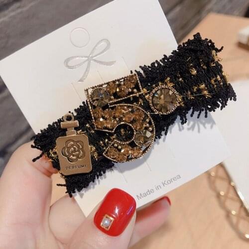 Hand Made Bangs Clip Woman Headbands Champagne number 5 decoration Wind perfume bottle Vintage Hair Bands Hairpin Headdress Acce