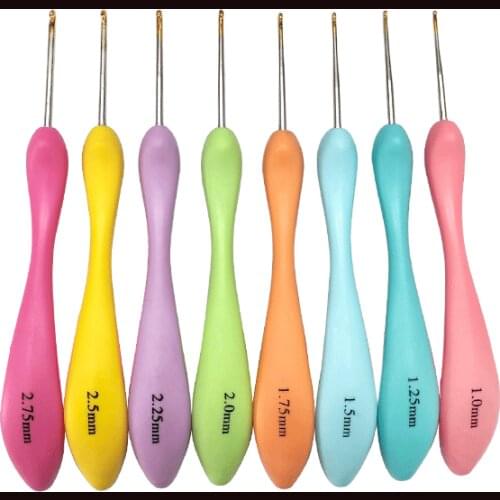 8pcs/set Crochet Hook 1.0-2.75mm Iron Crochet Needles with Colorful Soft Rubber Grip Cushioned Handles Knitting Needles
