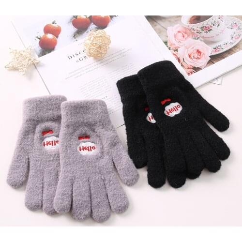 2021 Kids Winter Velvet Warm Thick Gloves Children Embroidery Anti Slip Woolen Gloves Lovely Girl One Size Elastic Gloves