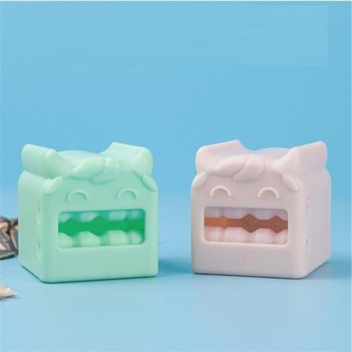 Household Melon Seed Peeler Manual Shelling Machine Sunflower Melon Seed Lazy Artifact Opener Nutcracker Kitchen Accessories hot