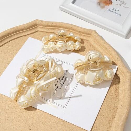 2021 Retro Three-dimensional Rose Hair Simple Grasping Clip Super Back Head Hair Grasping Sweet Hair Accessories