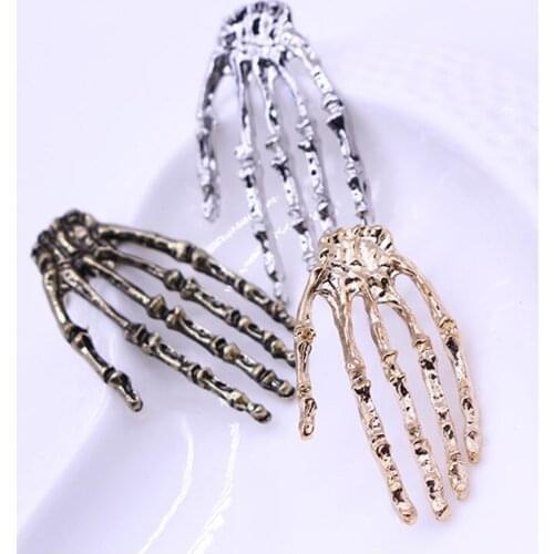 ZRM Skull Hand Stud Earrings Punk Hip Hop Ghost Hands Claws Earring For Women Girls And Men Unisex Pendientes Jewelry